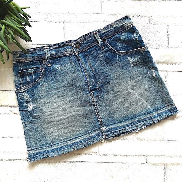 575 Denim Distressed Denim Mini Skirt - Picture 1 of 7